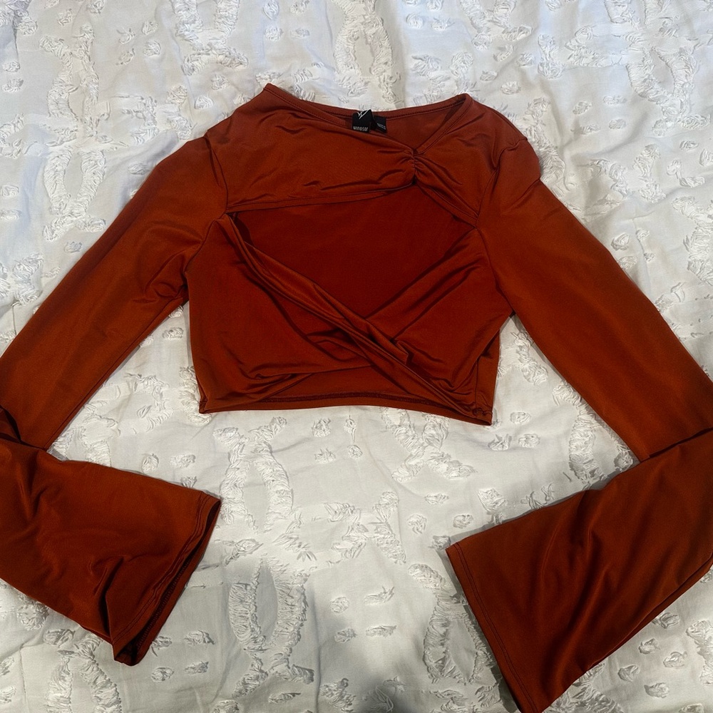 Windsor - Long Sleeve Crop Top